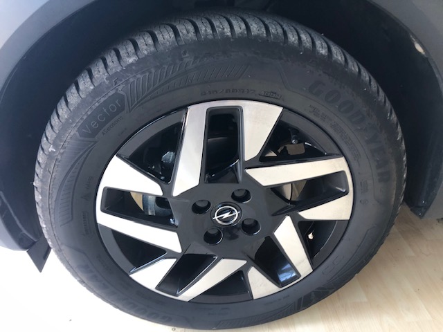 OPEL MOKKA NEW 1.5 DIESEL 110CV 6M. ELEGANCE