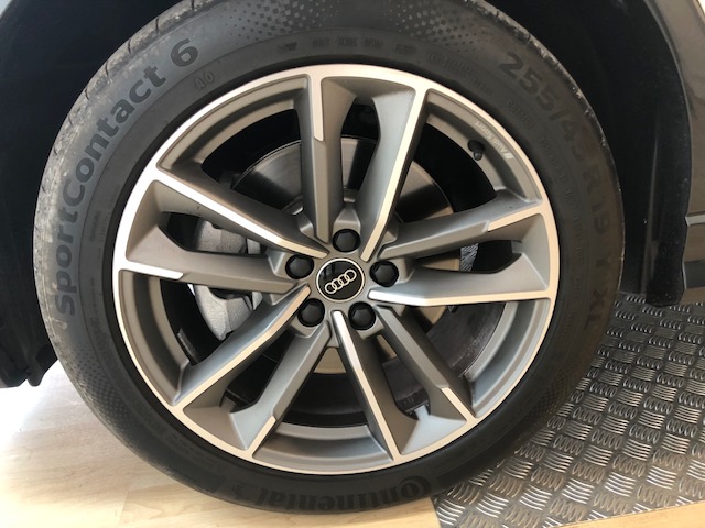 AUDI Q3SPB 40 TDI QUATTRO S TRONIC S LINE EDITION