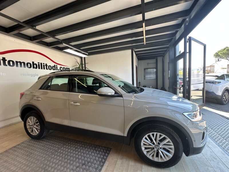 VOLKSWAGEN T-ROC LIFE 1.0 TSI 110 CV MY23