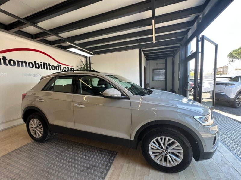 VOLKSWAGEN T-ROC LIFE 1.0 TSI 110 CV MY23