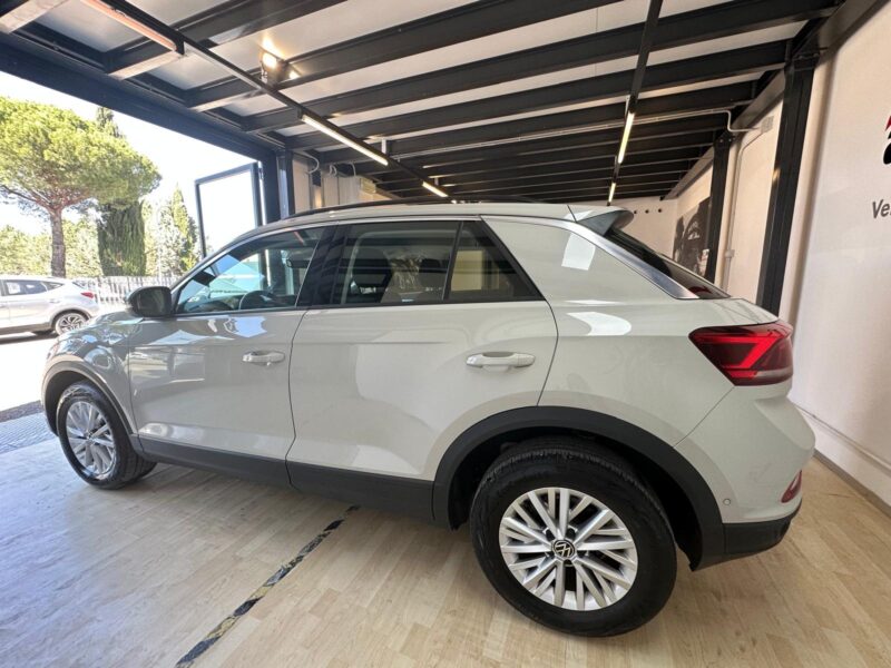 VOLKSWAGEN T-ROC LIFE 1.0 TSI 110 CV MY23