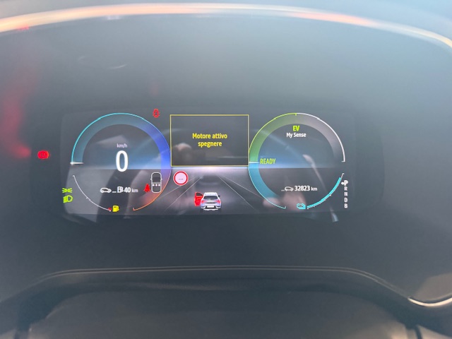 RENAULT CAPTUR RIVE GAUCHE 145 E-TECH FULL HYBRID