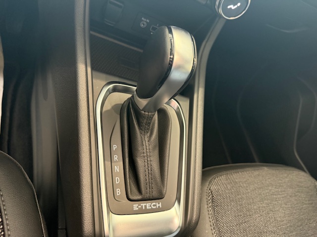 RENAULT CAPTUR RIVE GAUCHE 145 E-TECH FULL HYBRID