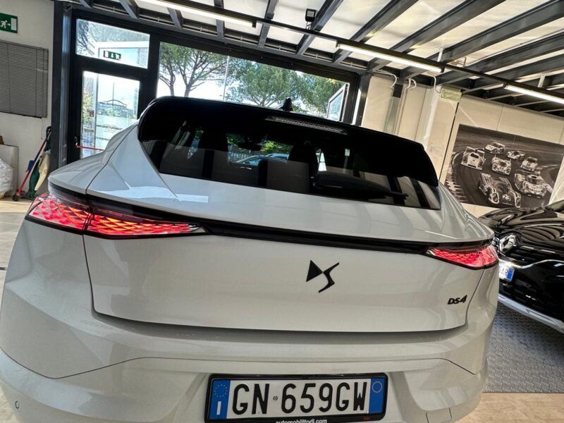 DS4 BlueHDi 130cv Performance Line